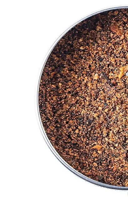 Poivre noir conncass&eacute;s fum&eacute; - 25g